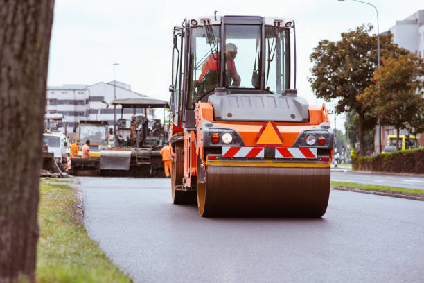 Best Driveway Paving Contractor  in St Anthony, MN